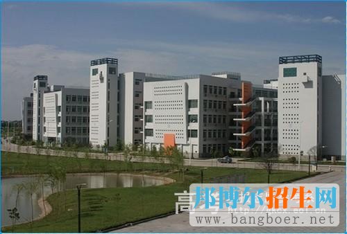 黃河水利職業(yè)技術學院教學樓一景10048