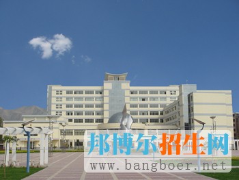 甘肅政法學院校園一角5227