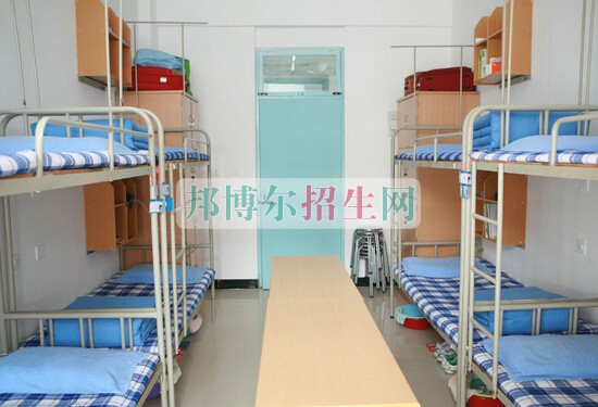 湖南中醫(yī)藥高等?？茖W校