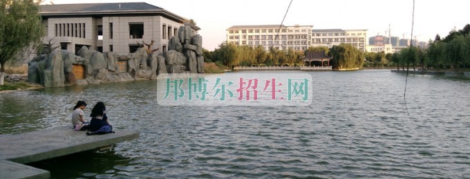 民辦合肥財(cái)經(jīng)職業(yè)學(xué)院招生辦聯(lián)系電話(huà)