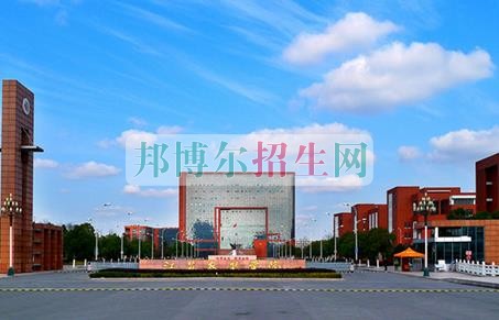 江蘇農(nóng)牧科技職業(yè)學(xué)院招生辦聯(lián)系電話(huà)