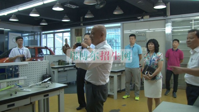 成都初中生可以讀汽車(chē)電子技術(shù)嗎