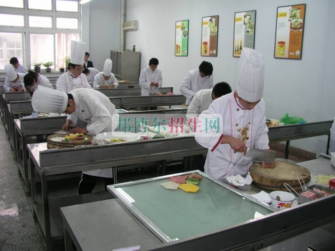 成都大專(zhuān)學(xué)校有哪些有烹飪工藝與營(yíng)養(yǎng)