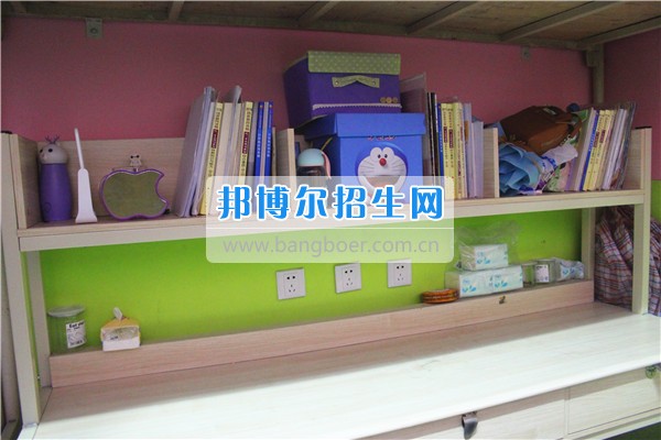 成都希望幼師學(xué)校是責(zé)任？更是一種愛！