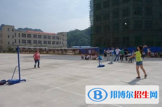 四川省體育運動學校招生辦聯系電話
