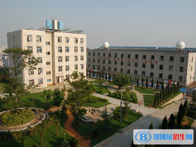 云南省輕工業(yè)學校招生辦聯系電話