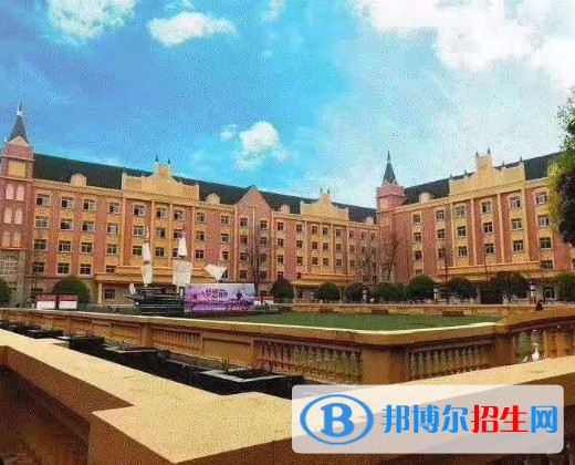 成都希望職業(yè)學校二