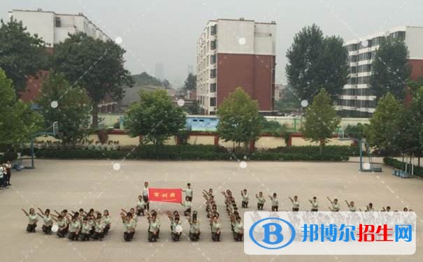 石家莊協(xié)和醫(yī)學(xué)院2018年報(bào)名條件、招生對(duì)象