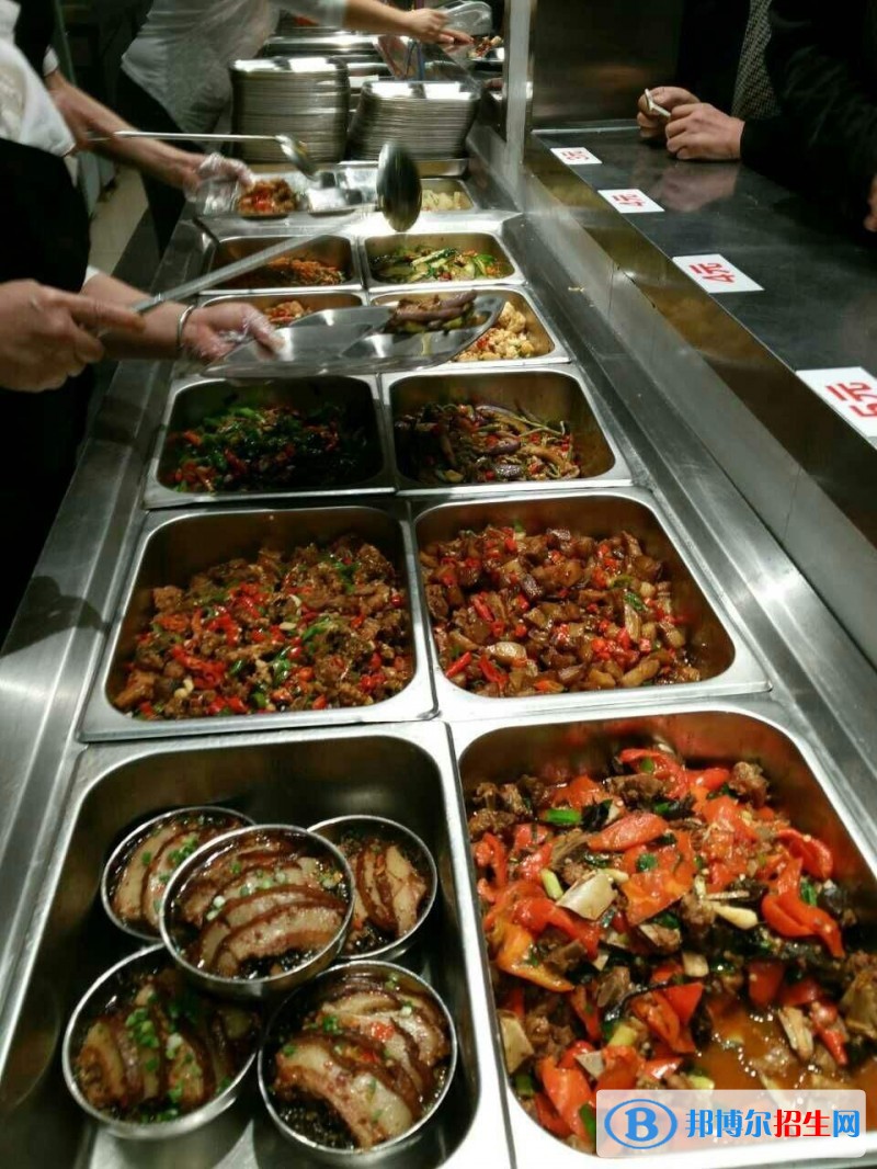 萬(wàn)源黃鐘職業(yè)中學(xué)食堂