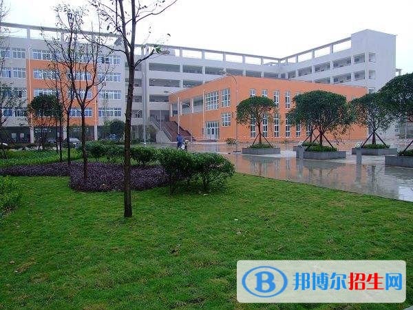 資中縣水南高級職業(yè)中學(xué)招生辦聯(lián)系電話