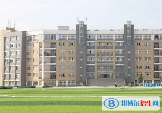 遵義重美職業(yè)技術學校2018年報名條件、招生對象
