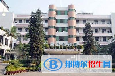 達州工貿(mào)職業(yè)技術(shù)學(xué)校2018年報名條件、招生對象