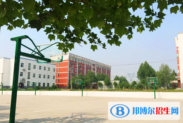廣安益民職業(yè)技術(shù)學(xué)校2018年報名條件、招生對象