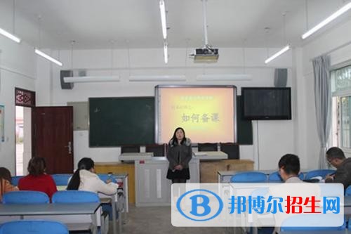 廣安市英才職業(yè)技術學校2018年報名條件、招生對象