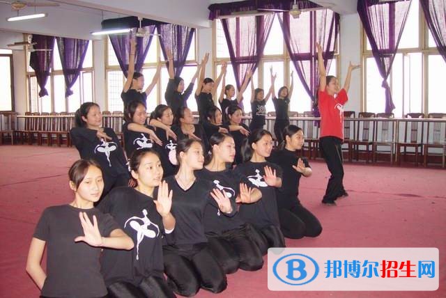 四川省宜賓市商業(yè)職業(yè)中等專業(yè)學校