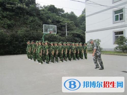 樂(lè)山市金盾職業(yè)學(xué)校2018年報(bào)名條件、招生對(duì)象