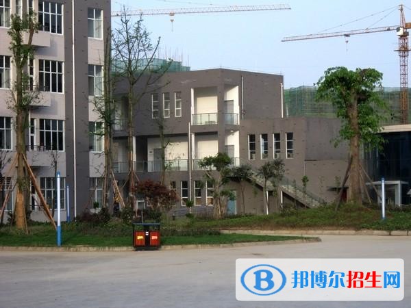 宜賓南溪區(qū)職業(yè)高級中學2018年報名條件、報名對象