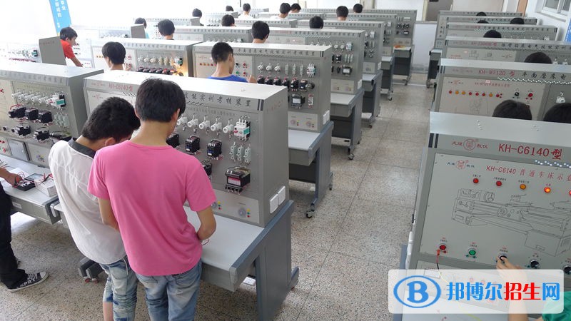 石家莊曙光中等專業(yè)學校地址在哪里