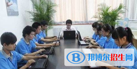 石家莊商務(wù)外貿(mào)中等專業(yè)學(xué)校2018年報(bào)名條件、招生對象