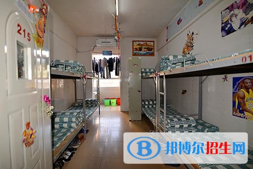 中鐵山橋集團高級技工學校宿舍條件
