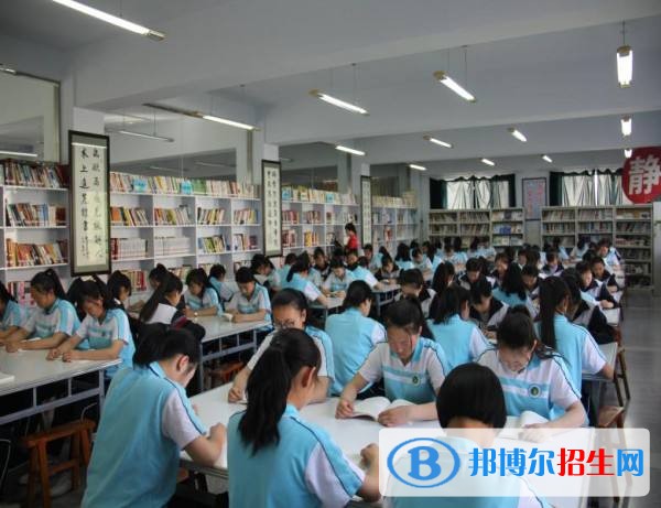 正定縣職教中心2018年報名條件、招生對象