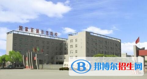衡水東方計(jì)算機(jī)學(xué)校2018年報(bào)名條件、招生對(duì)象