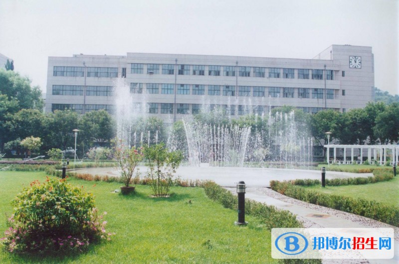 承德北方財會學(xué)校網(wǎng)站網(wǎng)址