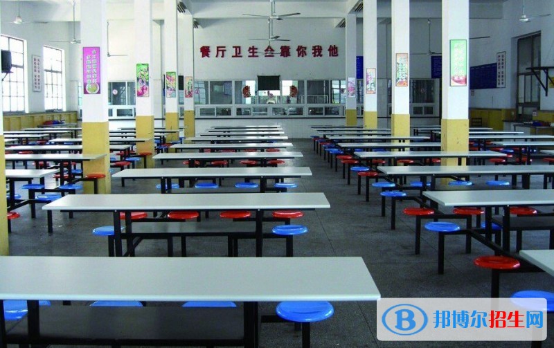 漢中第一職業(yè)中等專業(yè)學校宿舍條件