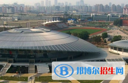 北京計(jì)算機(jī)工業(yè)學(xué)校2018年報(bào)名條件、招生對(duì)象
