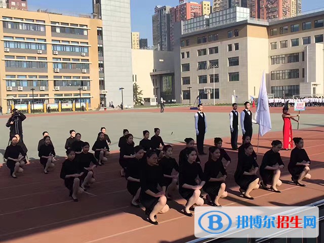 北京勁松職業(yè)高中2018年報名條件、招生對象