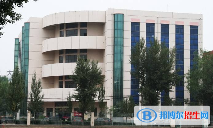 太原晉源區(qū)高級(jí)職業(yè)中學(xué)2021年招生辦聯(lián)系電話