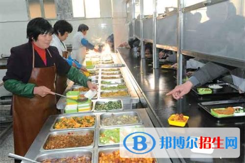 陽(yáng)高縣職業(yè)技術(shù)學(xué)校2021年宿舍條件