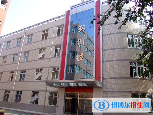 山西城鄉(xiāng)建設(shè)學(xué)校2018年報(bào)名條件、招生對(duì)象