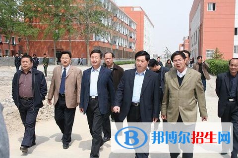 運城信息工程學(xué)校2018年報名條件、招生對象