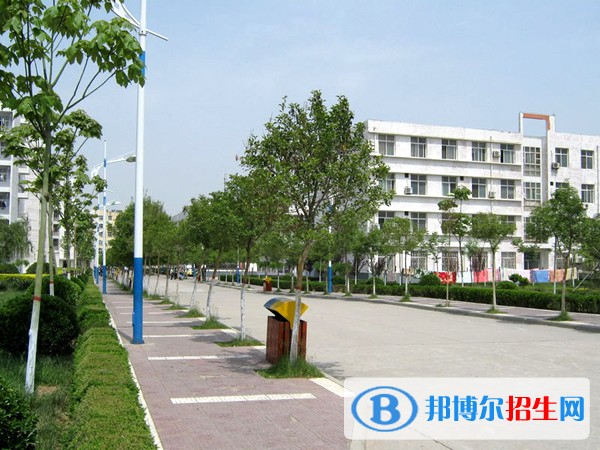 運城信息工程學(xué)校招生辦聯(lián)系電話
