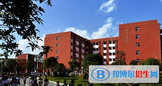銅仁幼兒師范高等專科學(xué)校單招報(bào)名條件