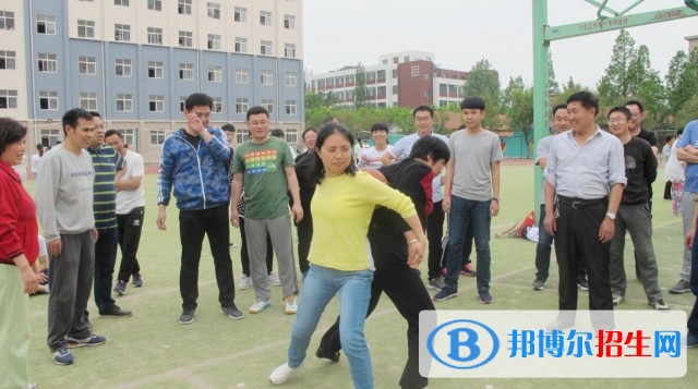 山東萊陽(yáng)衛(wèi)生學(xué)校招生辦聯(lián)系電話(huà)
