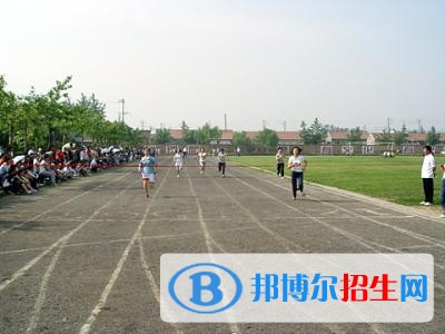 山東物資學校2018年報名條件、招生對象