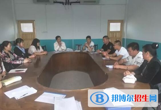 平度成人中等專業(yè)學(xué)校2018年報(bào)名條件、招生對(duì)象