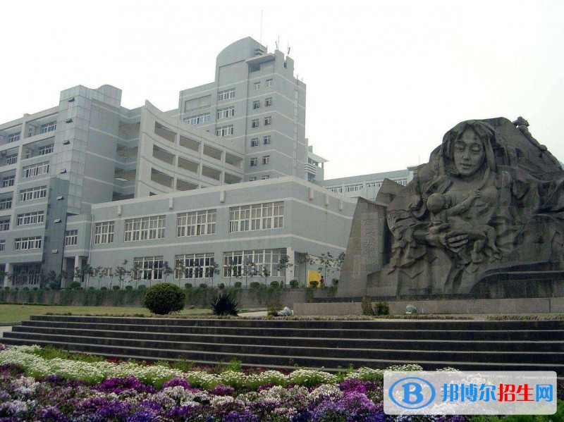 重慶三峽學(xué)院單招報(bào)名時(shí)間