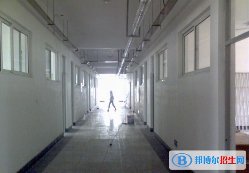 膠州市職業(yè)教育中心校2018年報(bào)名條件、招生對(duì)象