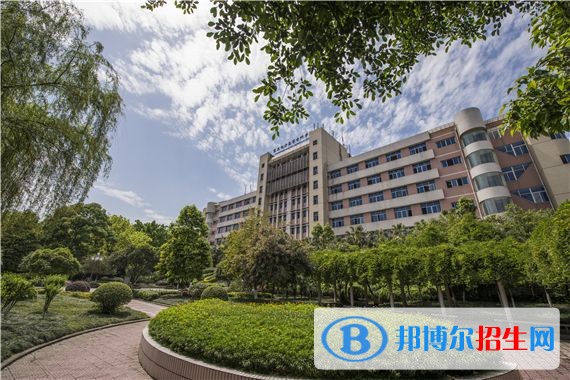 重慶電力高等?？茖W(xué)校單招報名條件
