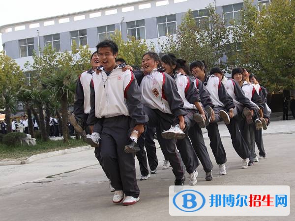 江蘇銅山張集職業(yè)高級中學(xué)2018年報名條件、招生對象