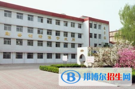 貴陽初中畢業(yè)有哪些中專學(xué)校