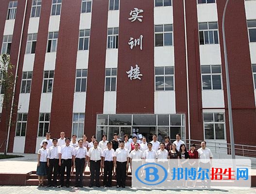 成都中專學(xué)校哪個專業(yè)比較好