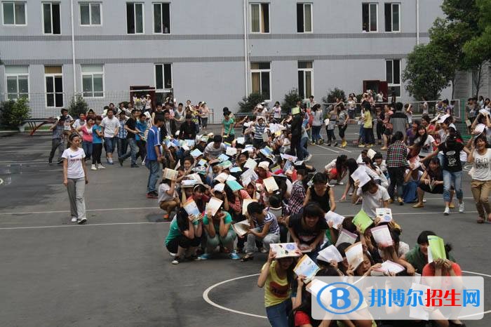 成都好一點的中專學(xué)校