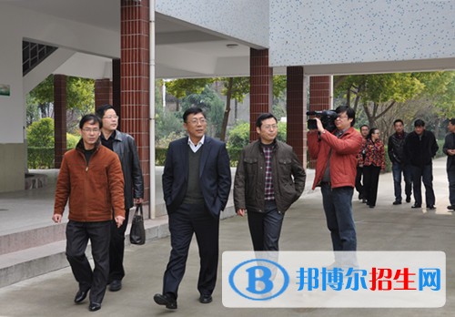 宜興職業(yè)教育中心校2019年報名條件、招生對象