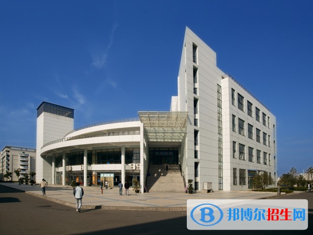 寶應(yīng)職業(yè)技術(shù)教育中心校2019年報(bào)名條件、招生對象
