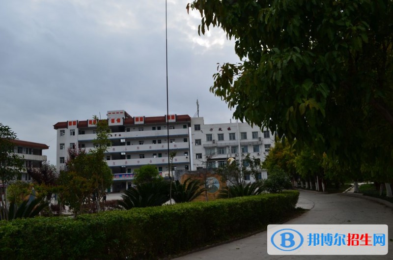 綿陽女生上什么中專學(xué)校比較好