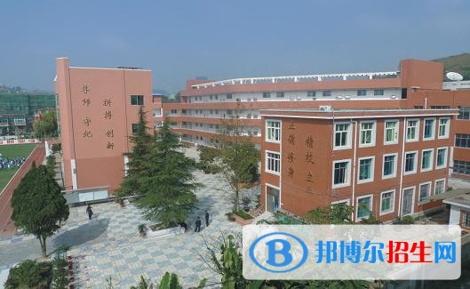 貴州沒有初中畢業(yè)證可以讀中專學(xué)校嗎